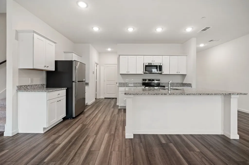 233 Berthe Court Cedar Hill TX 75104