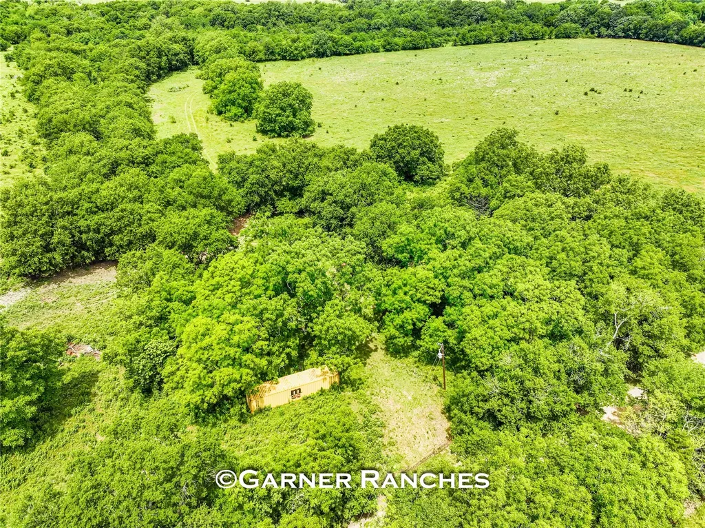 7008 Cr-1019 Celeste TX 75496