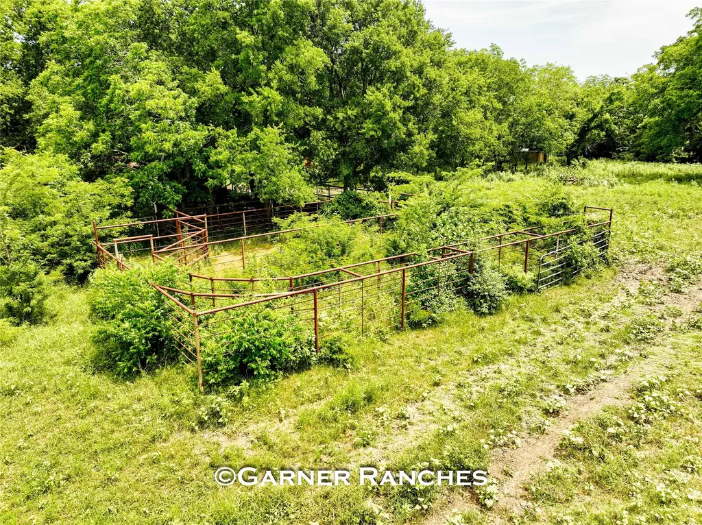 7008 Cr-1019 Celeste TX 75496