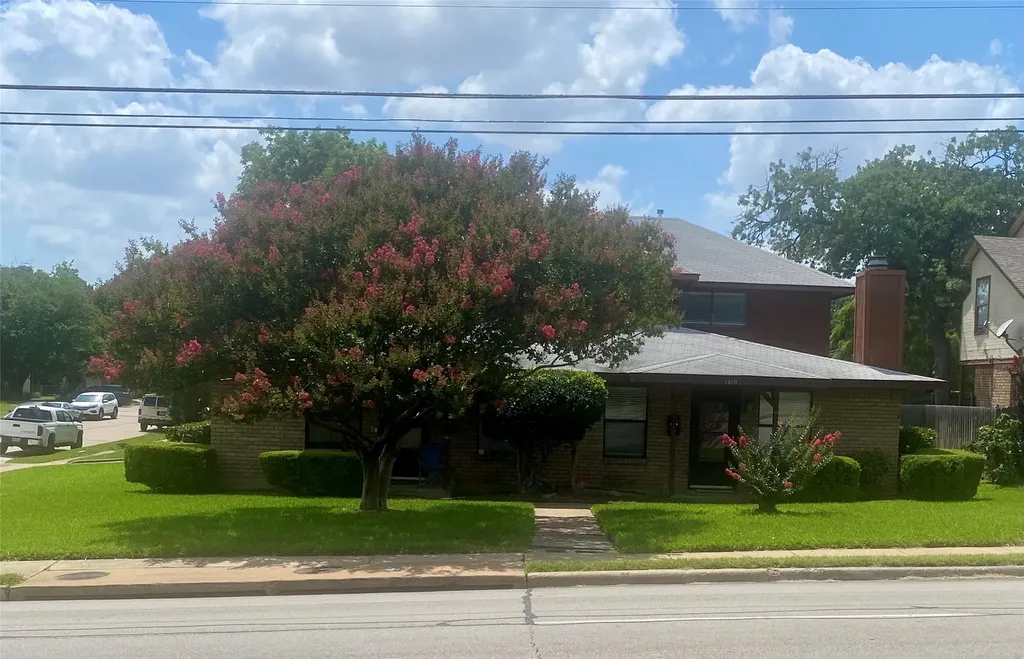 1419 S Story Road Irving TX 75060