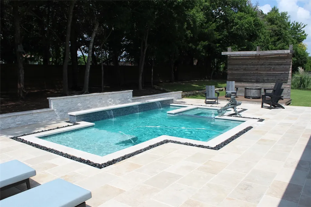 333 Renaissance Lane Heath TX 75032