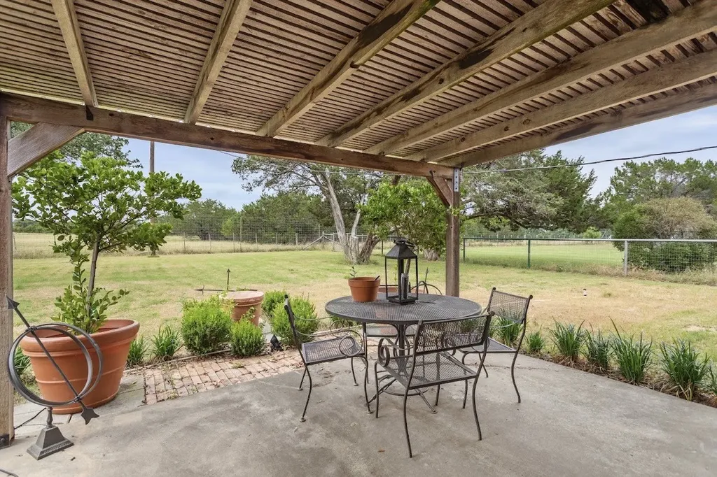 1018 Fm 1473 Meridian TX 76665