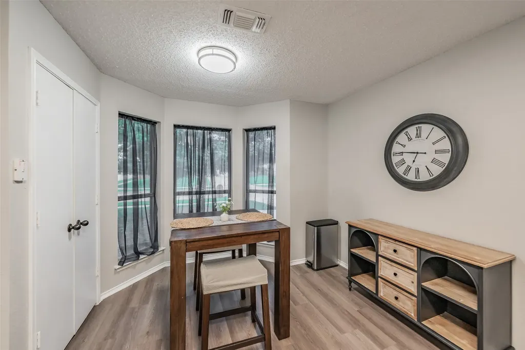 7000 Rovato Drive Arlington TX 76001