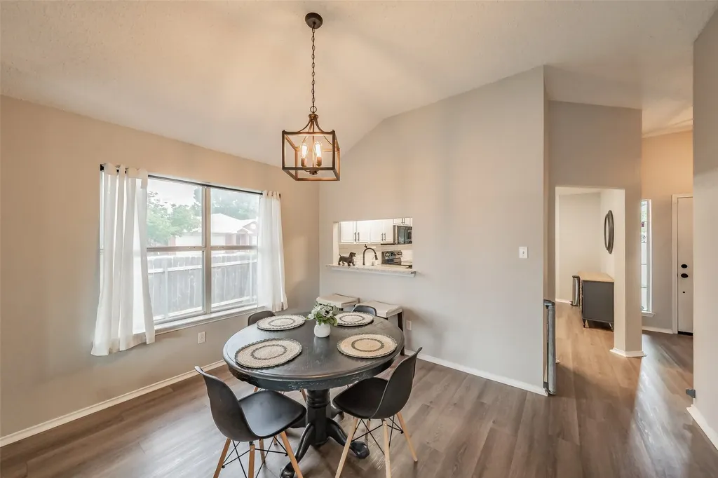 7000 Rovato Drive Arlington TX 76001
