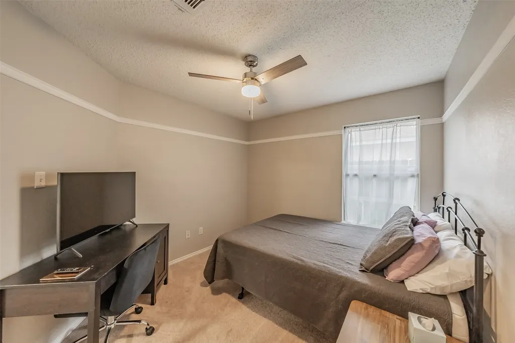 7000 Rovato Drive Arlington TX 76001