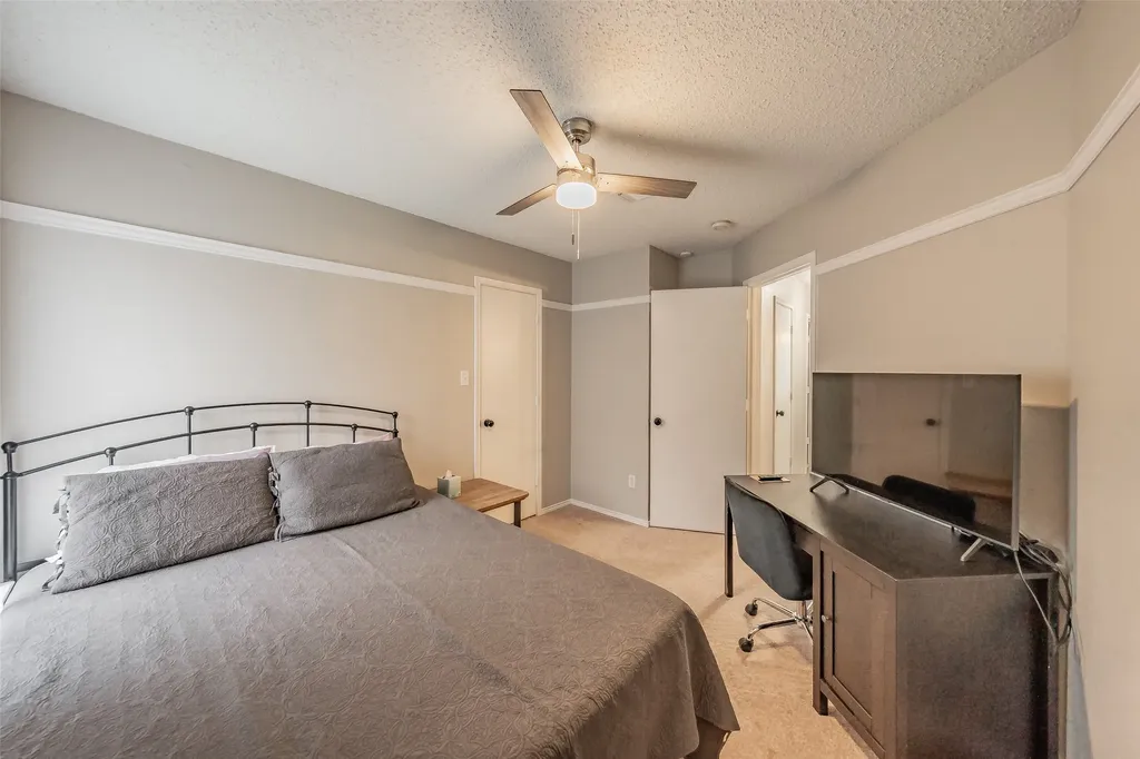 7000 Rovato Drive Arlington TX 76001
