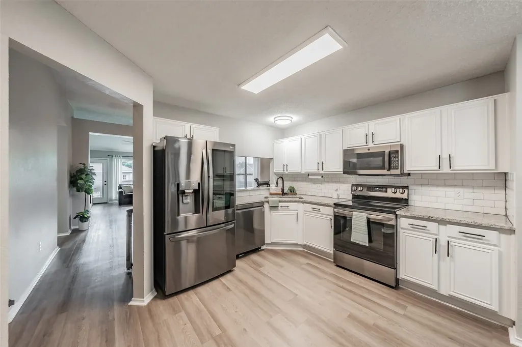 7000 Rovato Drive Arlington TX 76001