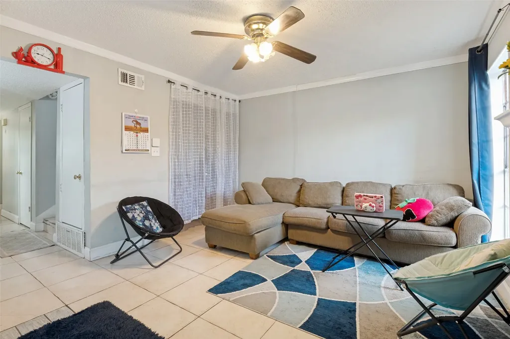 1402 S Carrier Parkway Grand Prairie TX 75051