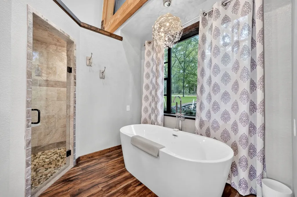 136 King Andrew Court Scroggins TX 75480