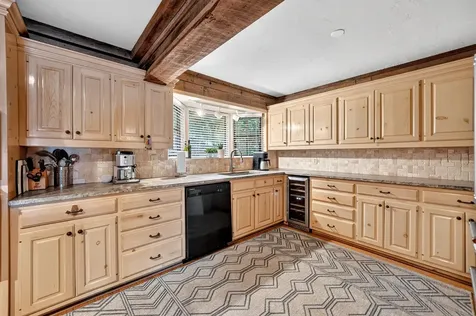 136 King Andrew Court Scroggins TX 75480