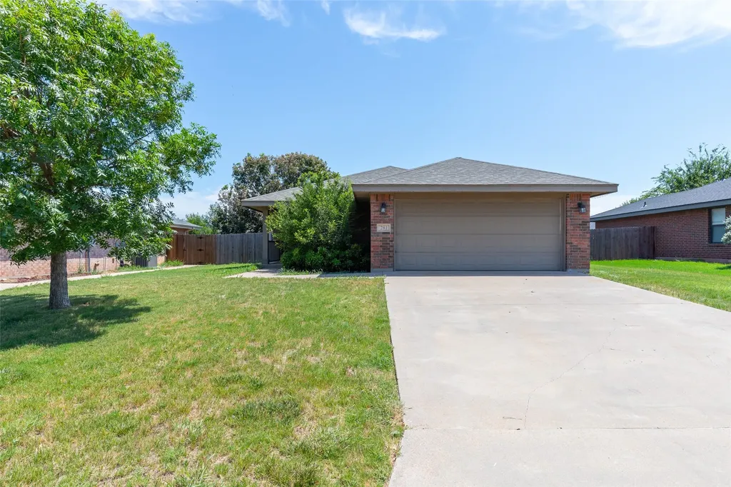 281 Sugarberry Avenue Abilene TX 79602