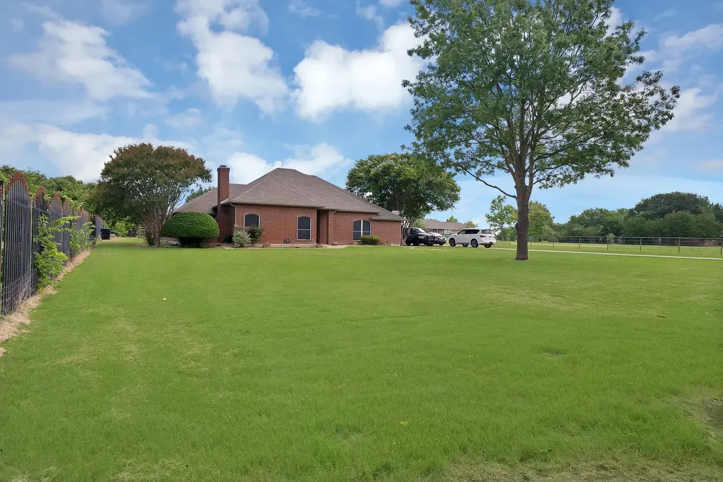 307 Johnson Lane Ovilla TX 75154