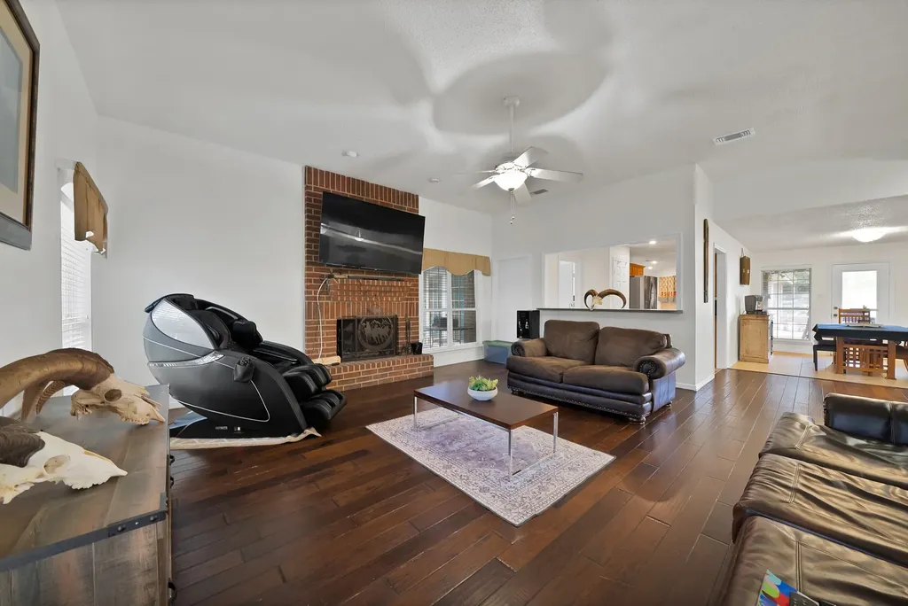 307 Johnson Lane Ovilla TX 75154