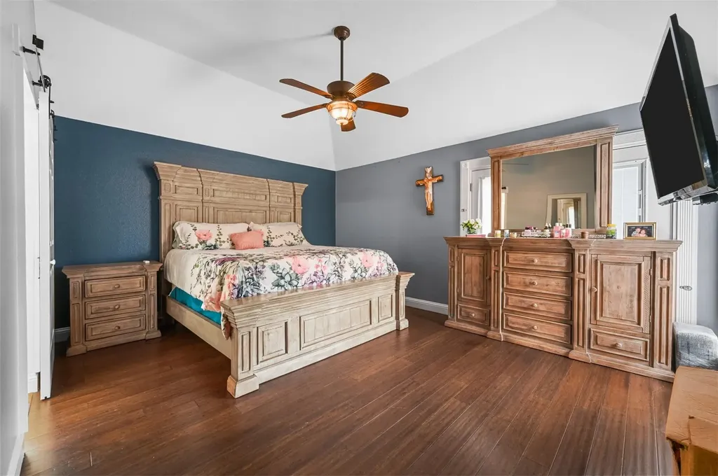 412 Kings Creek Drive Terrell TX 75161