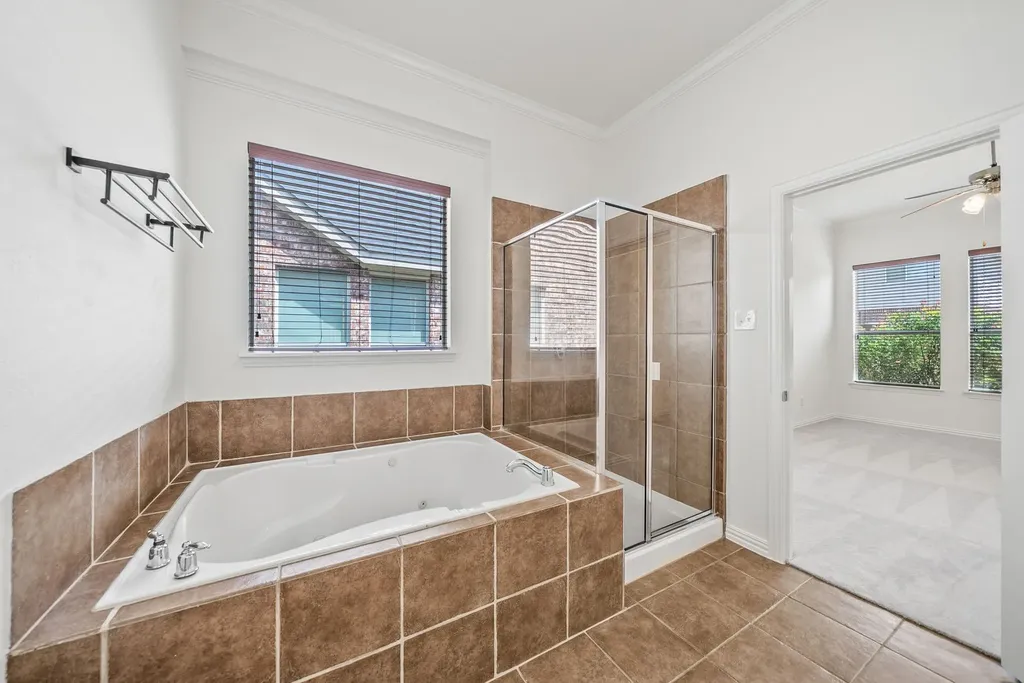 325 Kirby Drive Argyle TX 76226