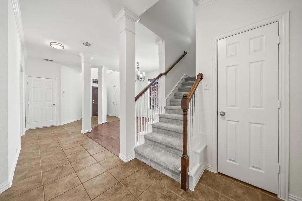325 Kirby Drive Argyle TX 76226