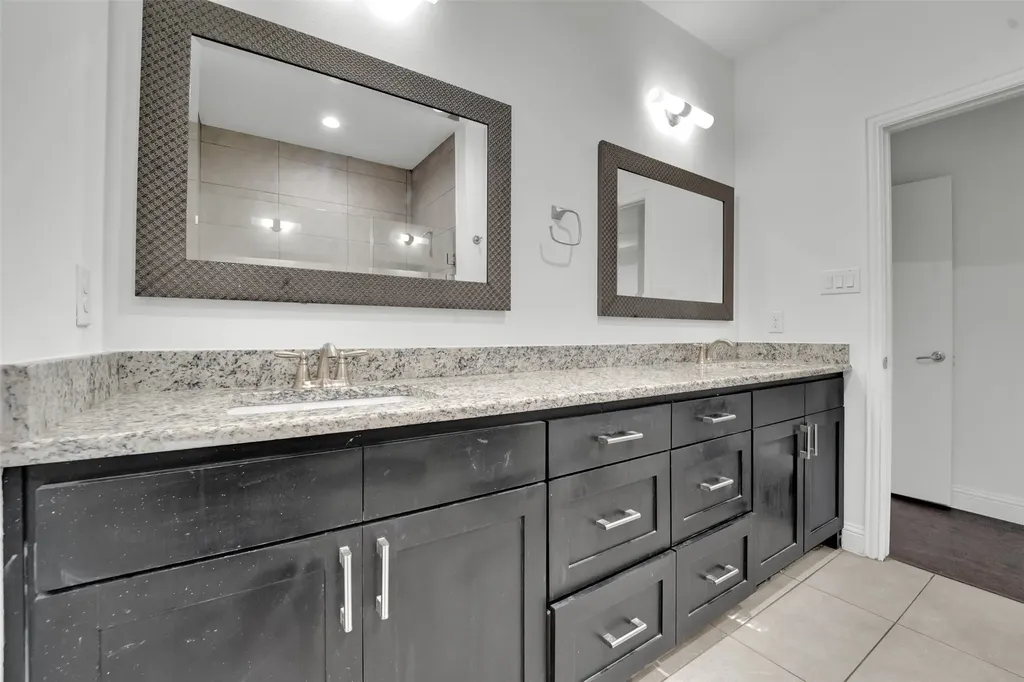 4902 Rimwood Drive Balch Springs TX 75180