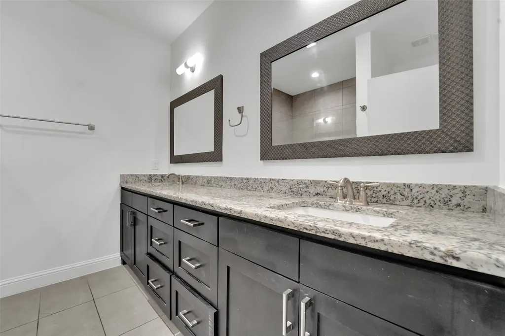 4902 Rimwood Drive Balch Springs TX 75180