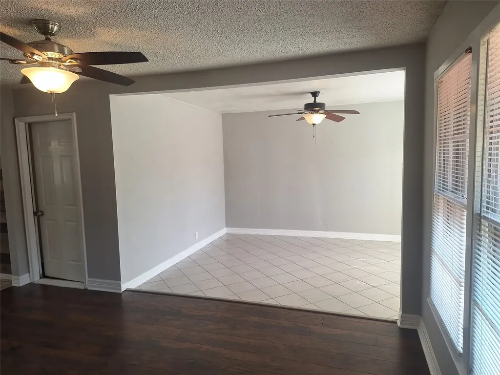 1225 Harrison Lane Hurst TX 76053