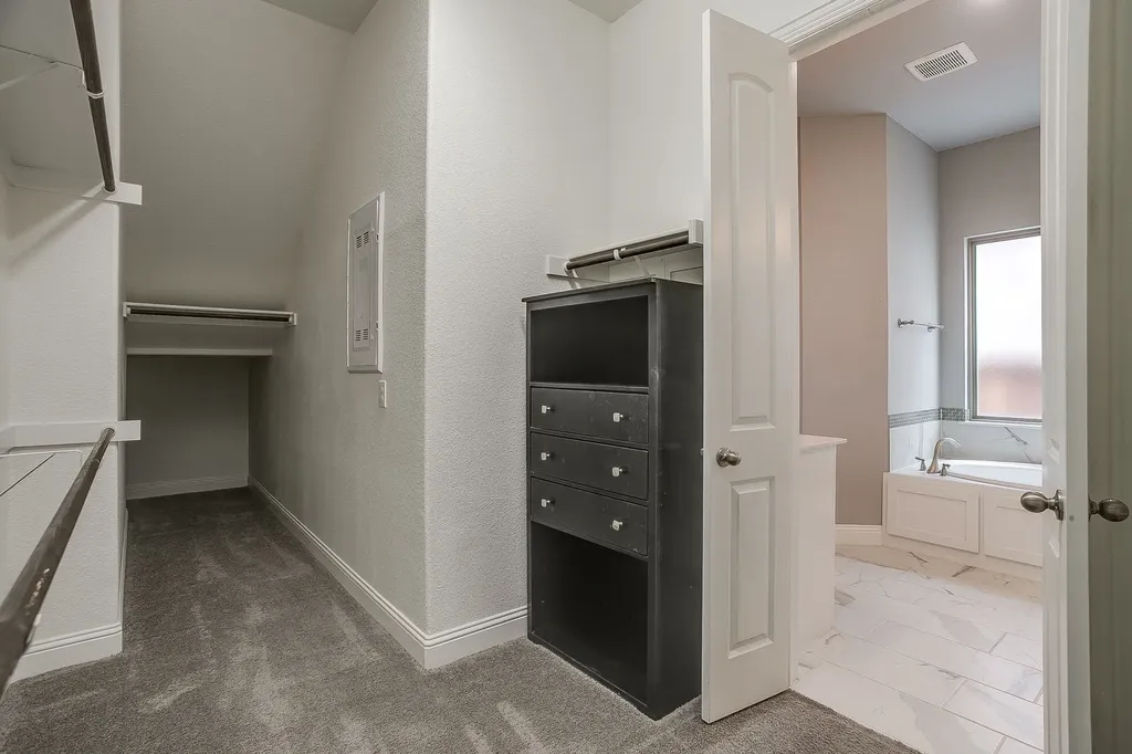 4407 Garnet Jade Drive Arlington TX 76005
