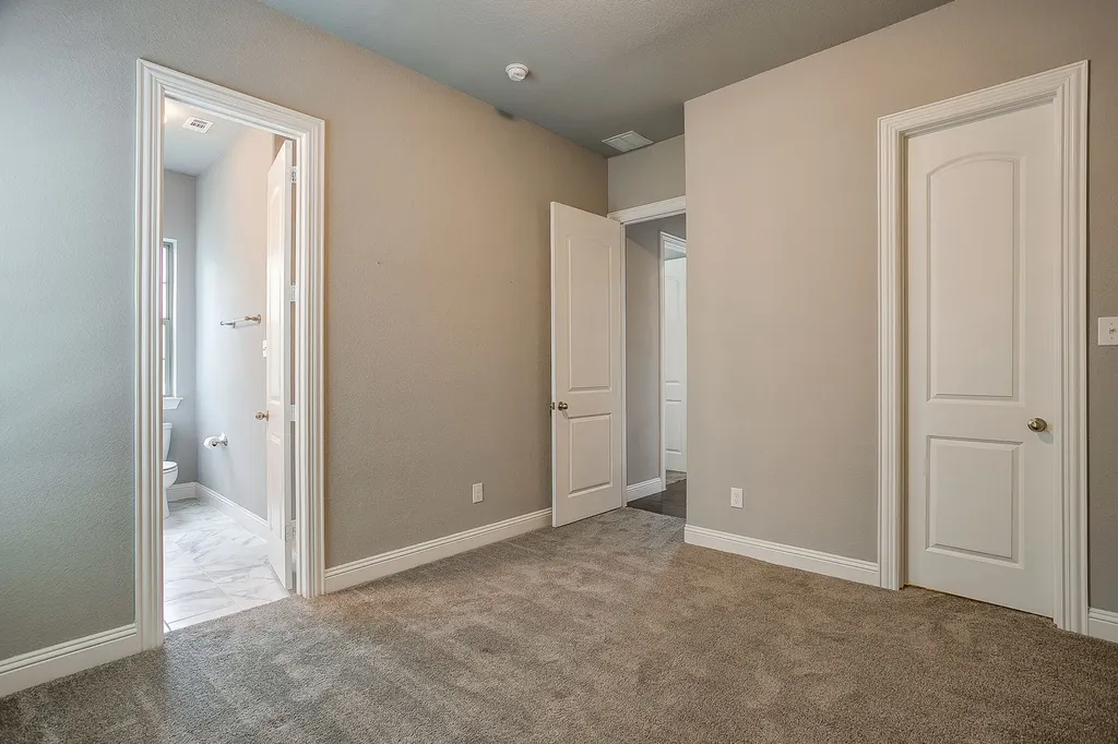 4407 Garnet Jade Drive Arlington TX 76005