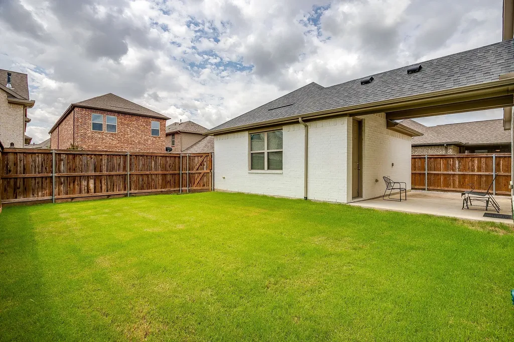 4407 Garnet Jade Drive Arlington TX 76005