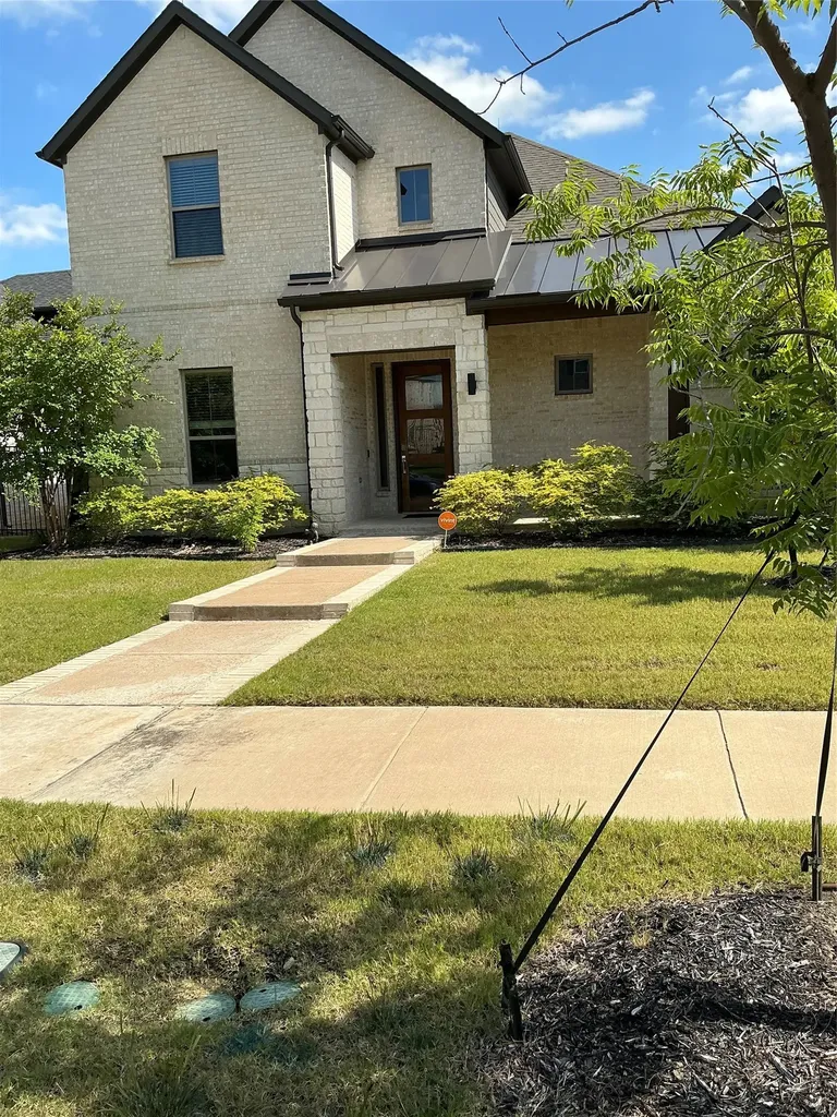 2195 English Ivy Road Frisco TX 75033