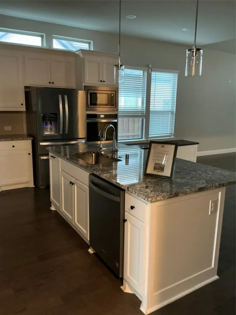 2195 English Ivy Road Frisco TX 75033