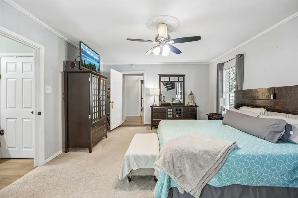 5728 Constitution Court Watauga TX 76148