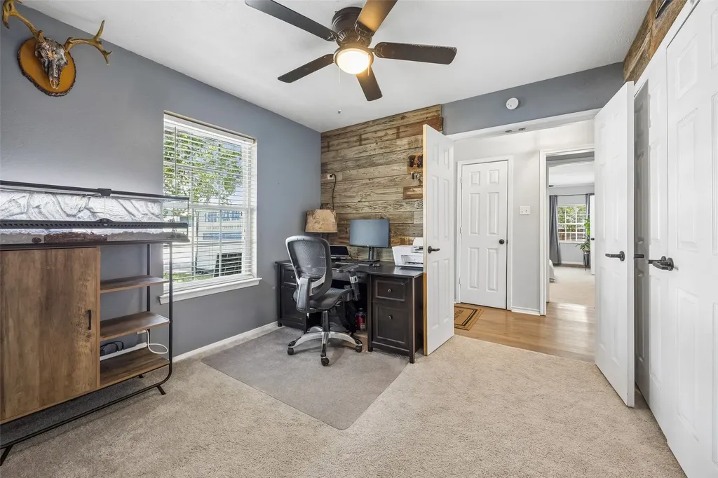 5728 Constitution Court Watauga TX 76148