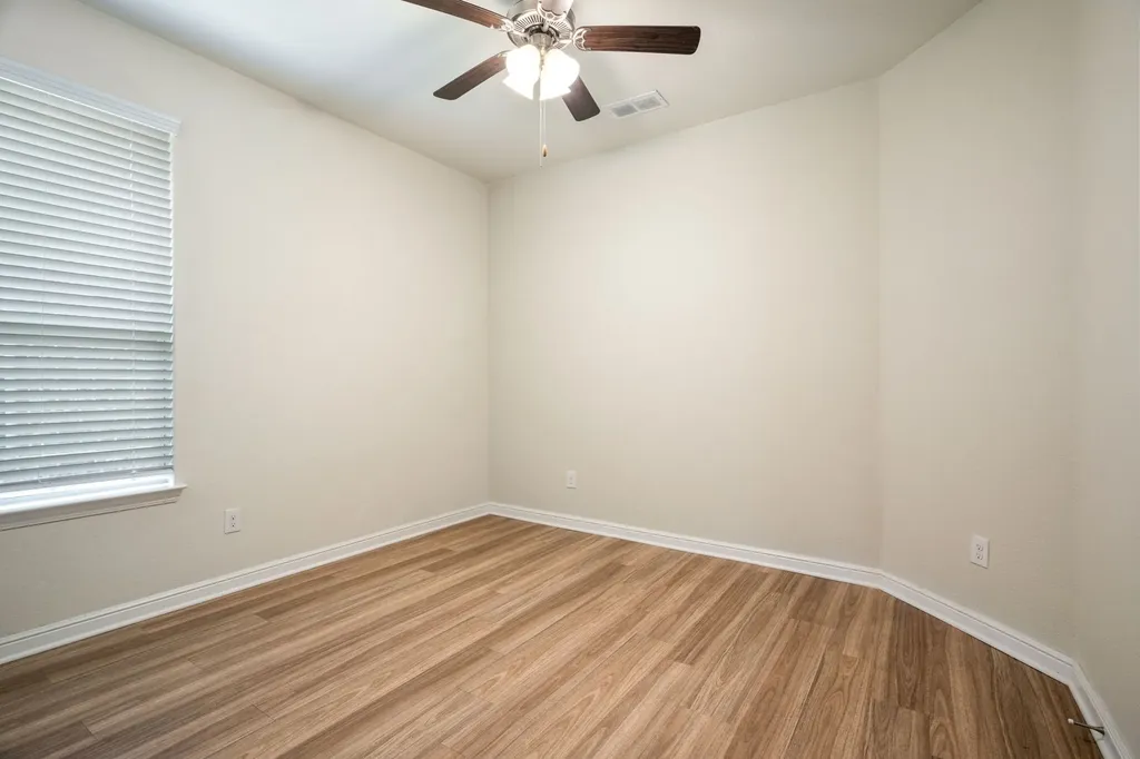 916 Hawks Way Argyle TX 76226