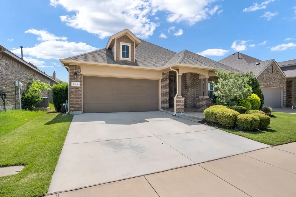 916 Hawks Way Argyle TX 76226