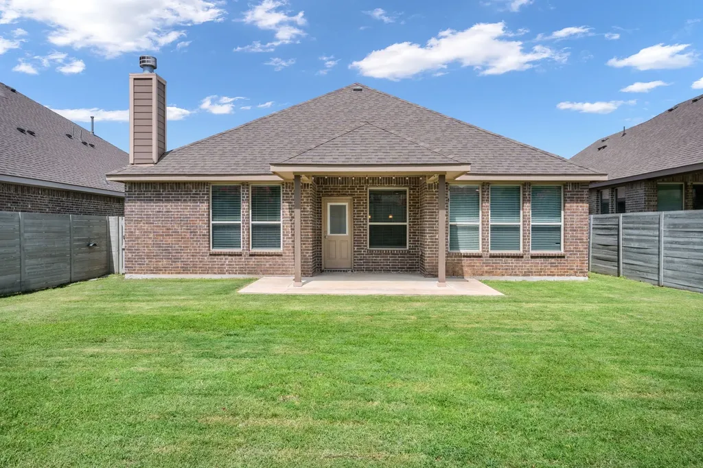 916 Hawks Way Argyle TX 76226