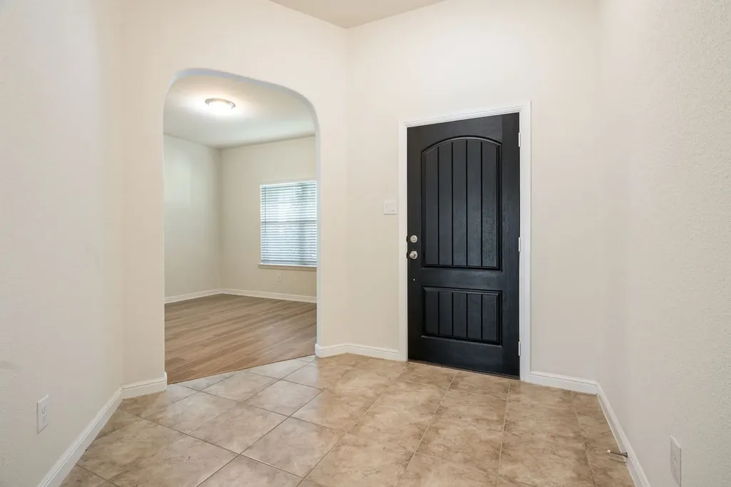 916 Hawks Way Argyle TX 76226
