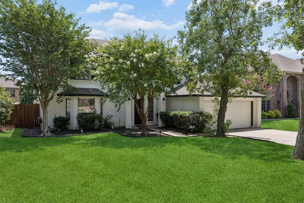 2108 Bentley Drive Flower Mound TX 75028