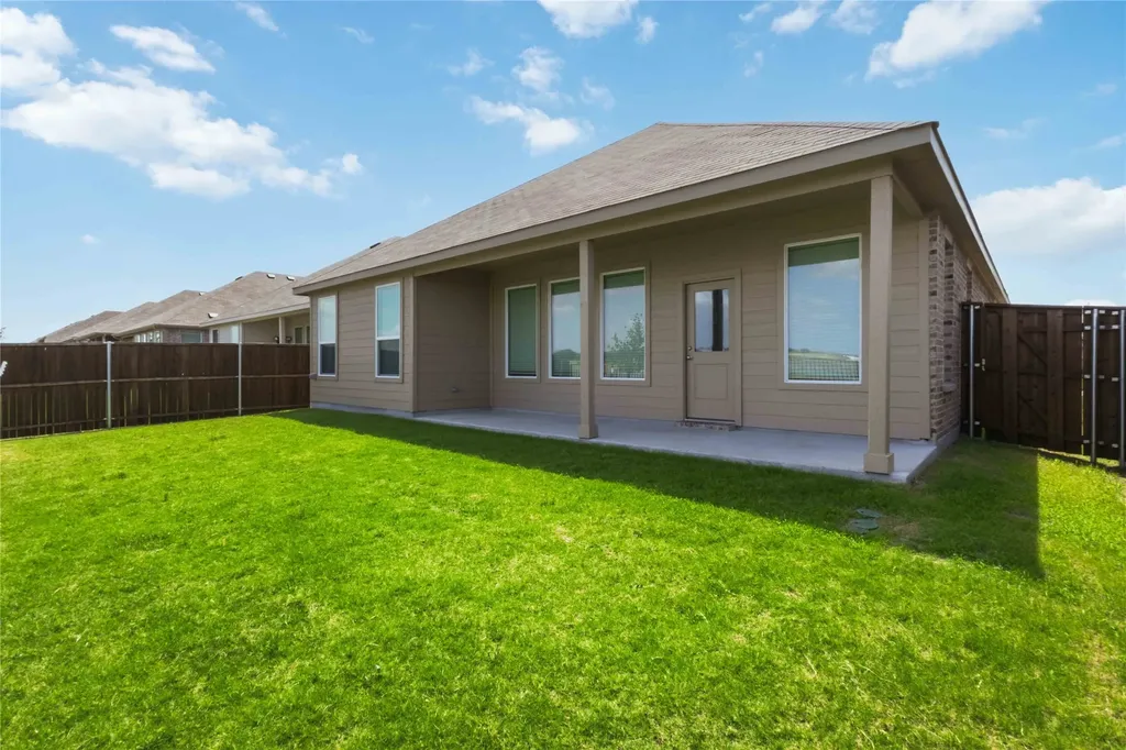 2120 Martins Pond Road Forney TX 75126