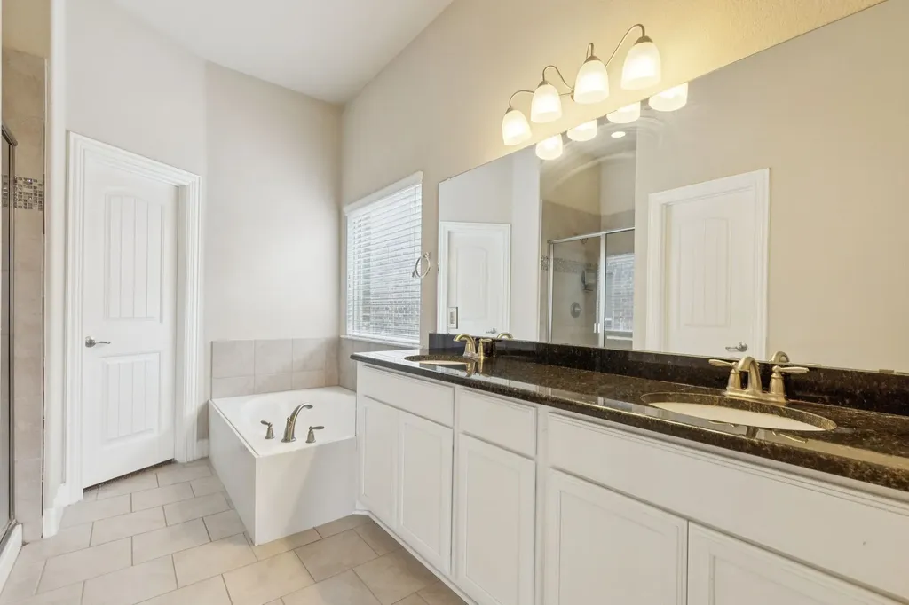 4112 Wavertree Road Frisco TX 75036