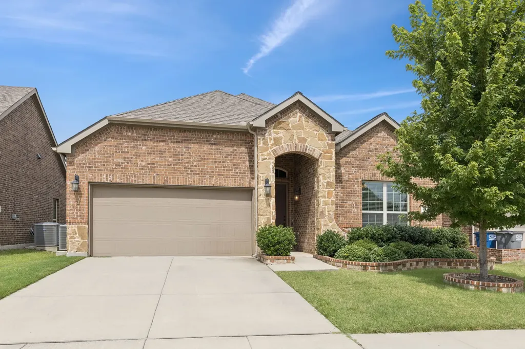 4112 Wavertree Road Frisco TX 75036