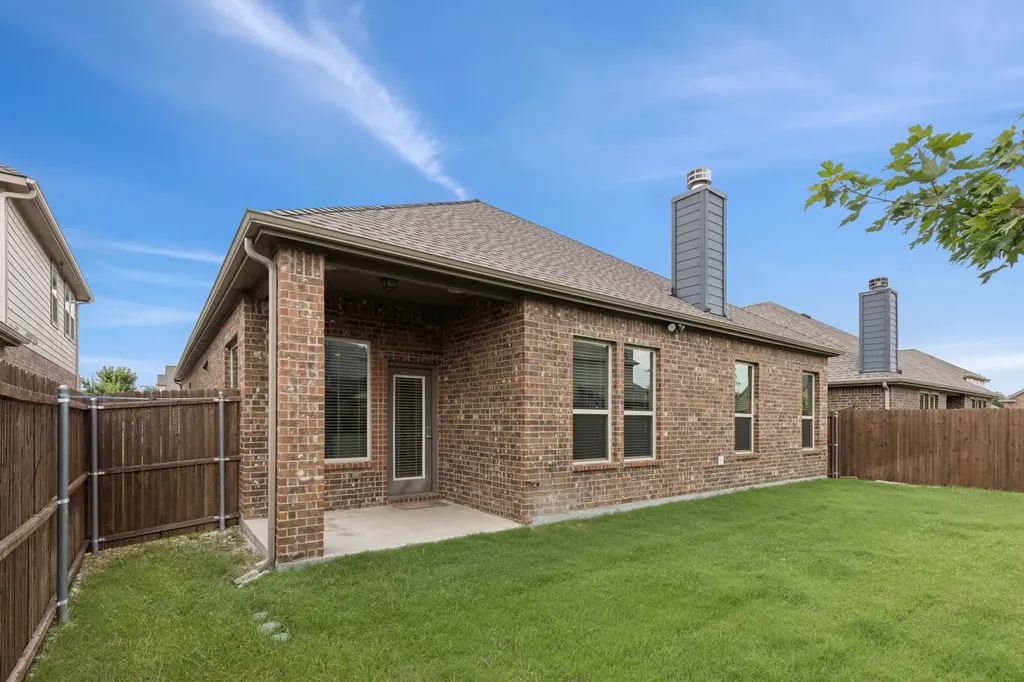 4112 Wavertree Road Frisco TX 75036