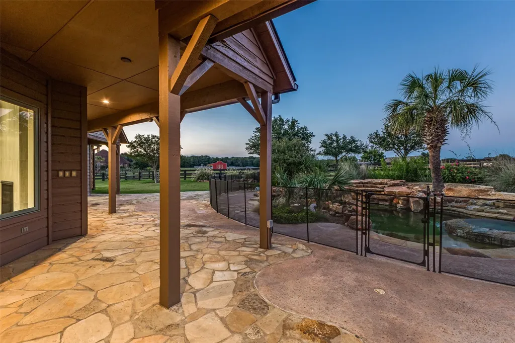 1023 Gene Perry Court Bartonville TX 76226