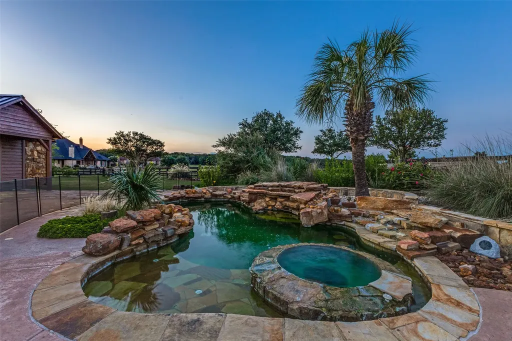 1023 Gene Perry Court Bartonville TX 76226