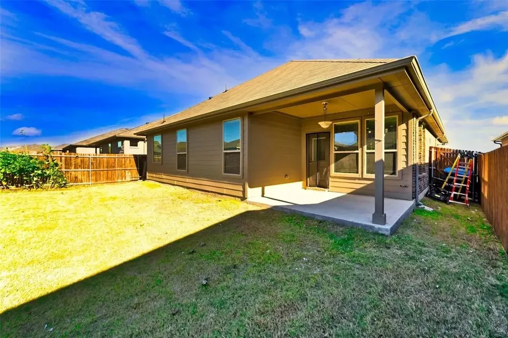11057 Temple Gardens Trail Fort Worth TX 76052