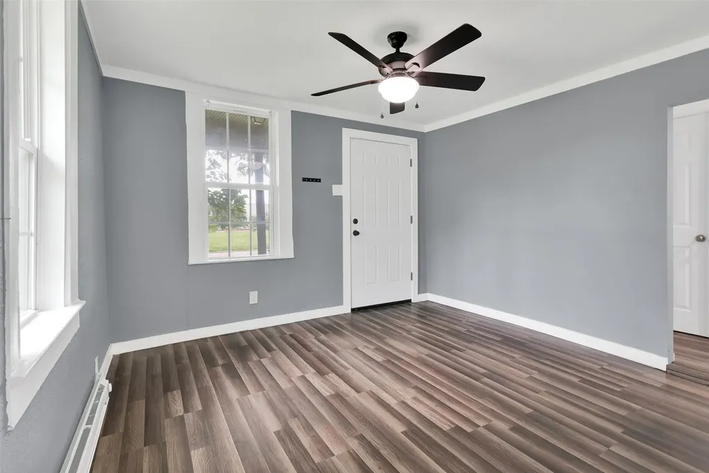 721 S First Street Sherman TX 75090