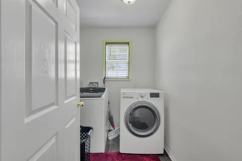 175 Hcr 3138 N Bynum TX 76631