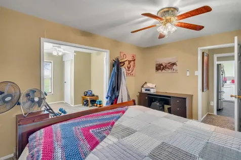 175 Hcr 3138 N Bynum TX 76631