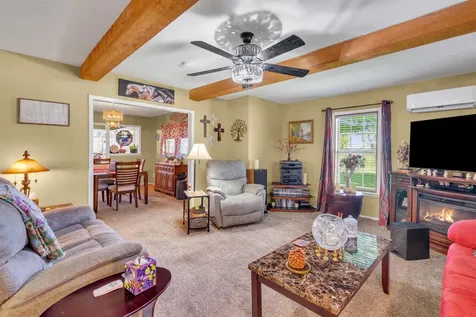 175 Hcr 3138 N Bynum TX 76631
