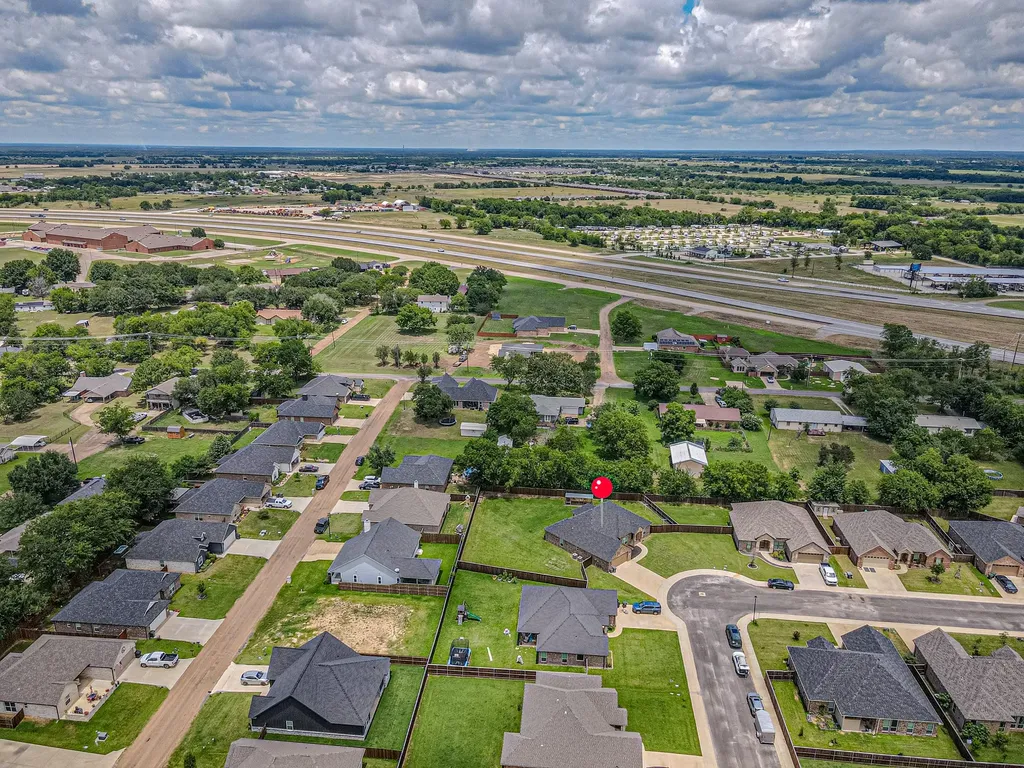 533 Limestone Circle Mabank TX 75147