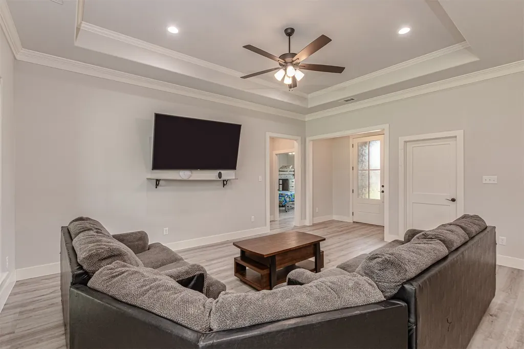 533 Limestone Circle Mabank TX 75147
