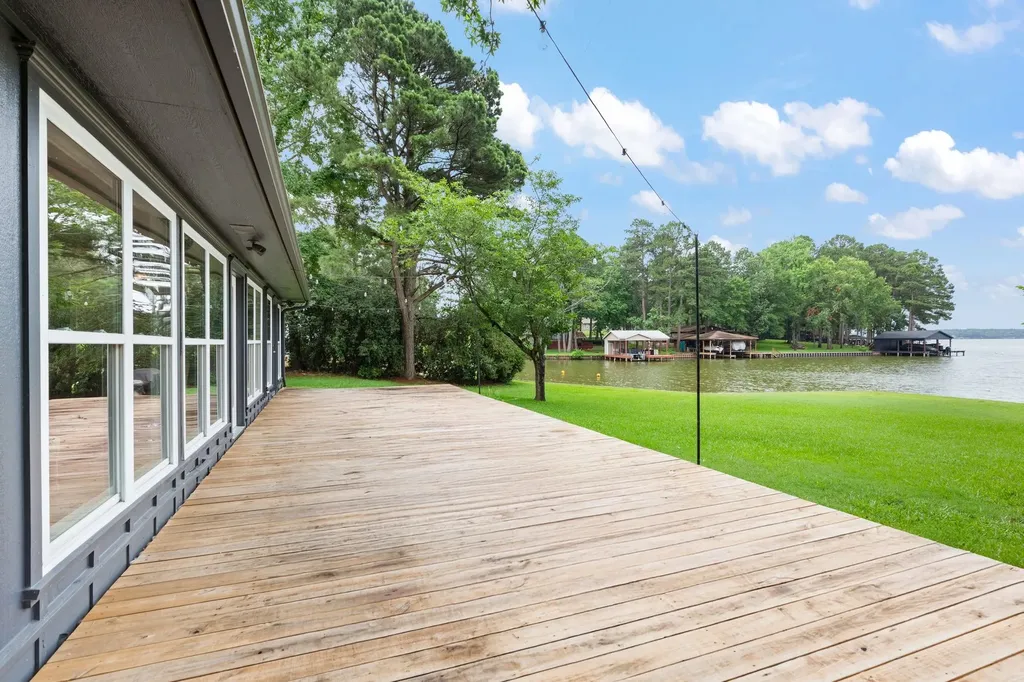 331 Spring Creek Drive Mount Vernon TX 75457