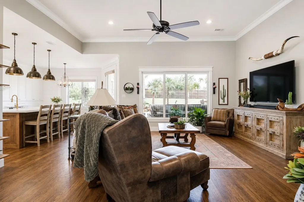 103 Eagle Point Drive Waxahachie TX 75165